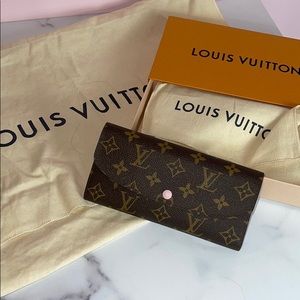 LV emilie wallet